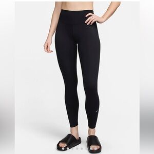 Nike One Black Leggings